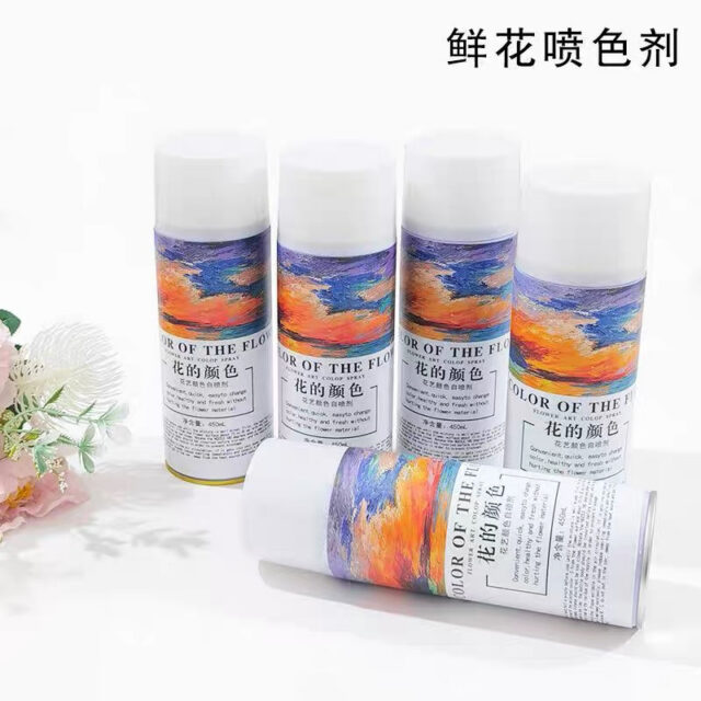 Bình sơn xịt tạo màu cho hoa tươi
