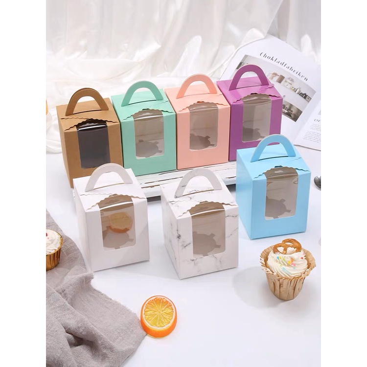 Hộp đựng bánh cupcake
