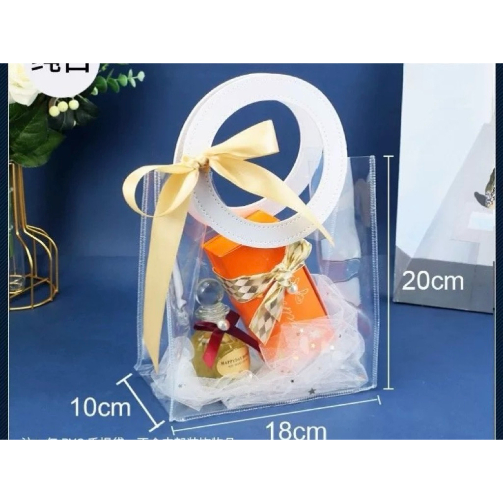 Túi nhựa PVC quai da hình vuông