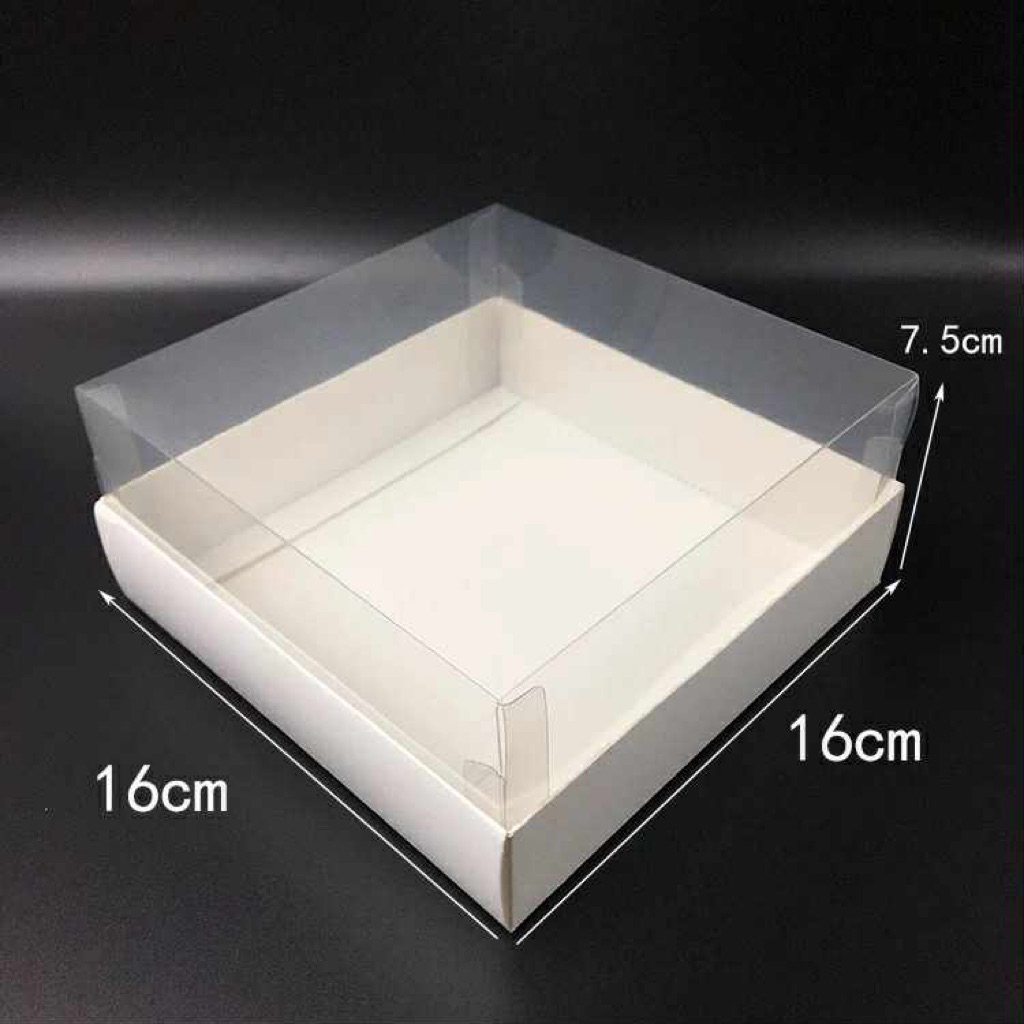 Hộp nắp mica đựng bánh kem